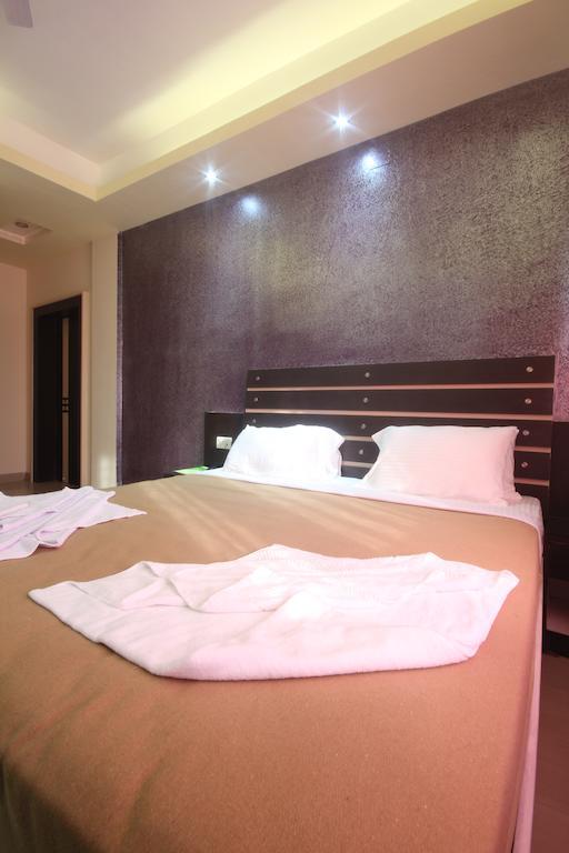 Urmee Hotel Бхубанешвар Стая снимка